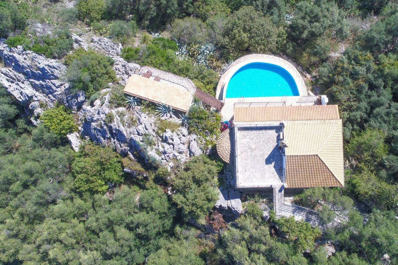 הוילה Katávolos House On The Rocks מראה חיצוני תמונה